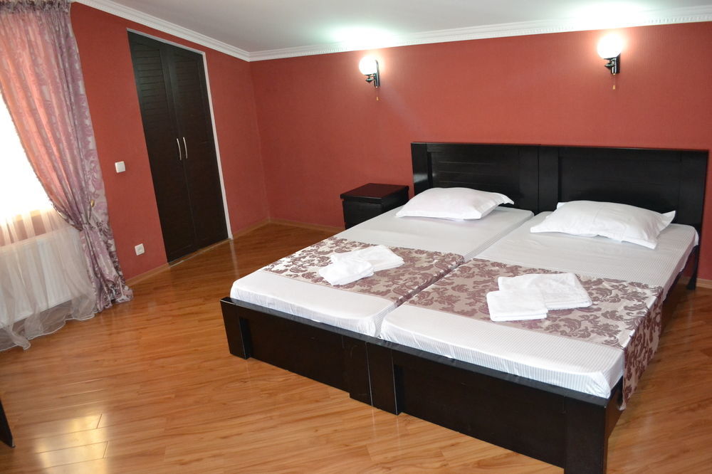 Your House In Tbilisi Bagian luar foto
