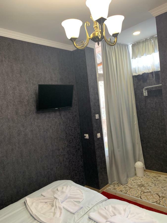 Your House In Tbilisi Bagian luar foto