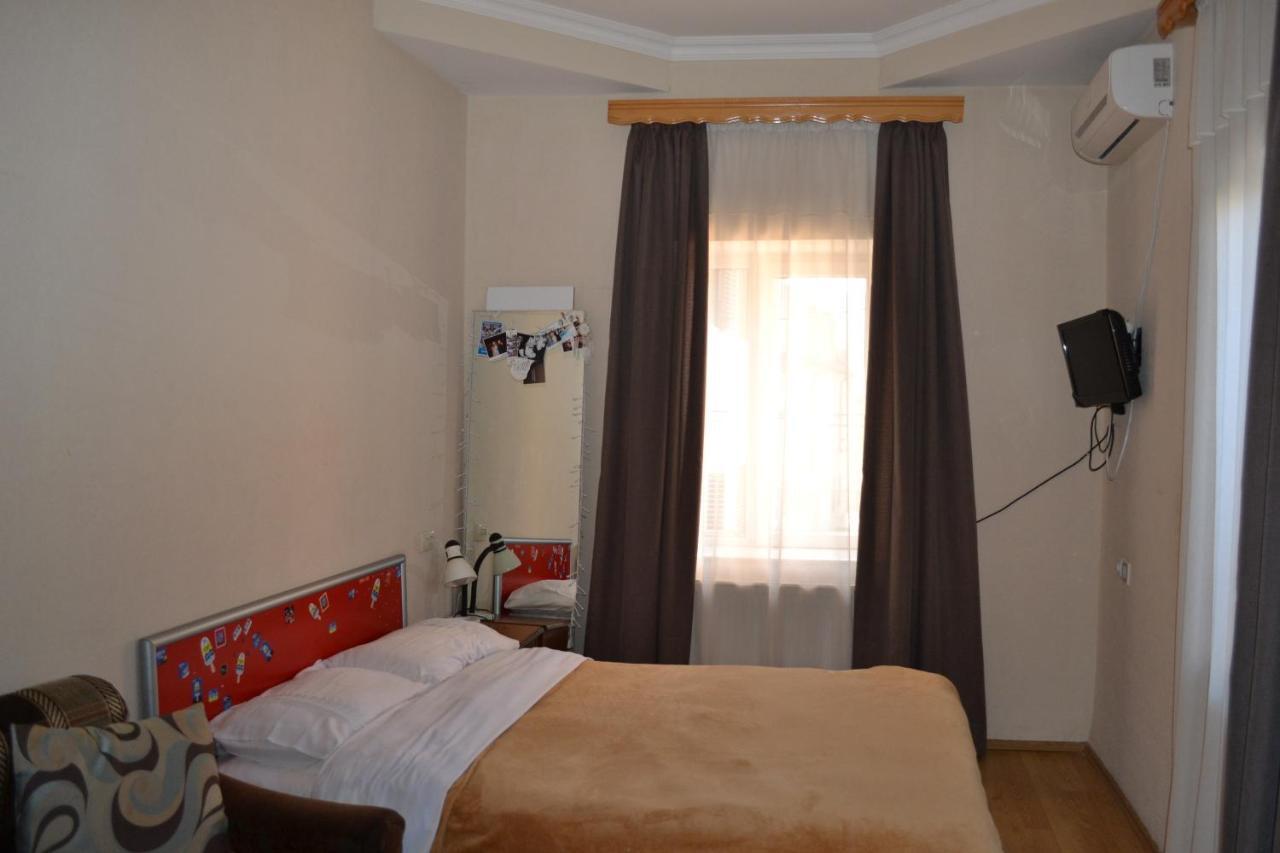 Your House In Tbilisi Bagian luar foto